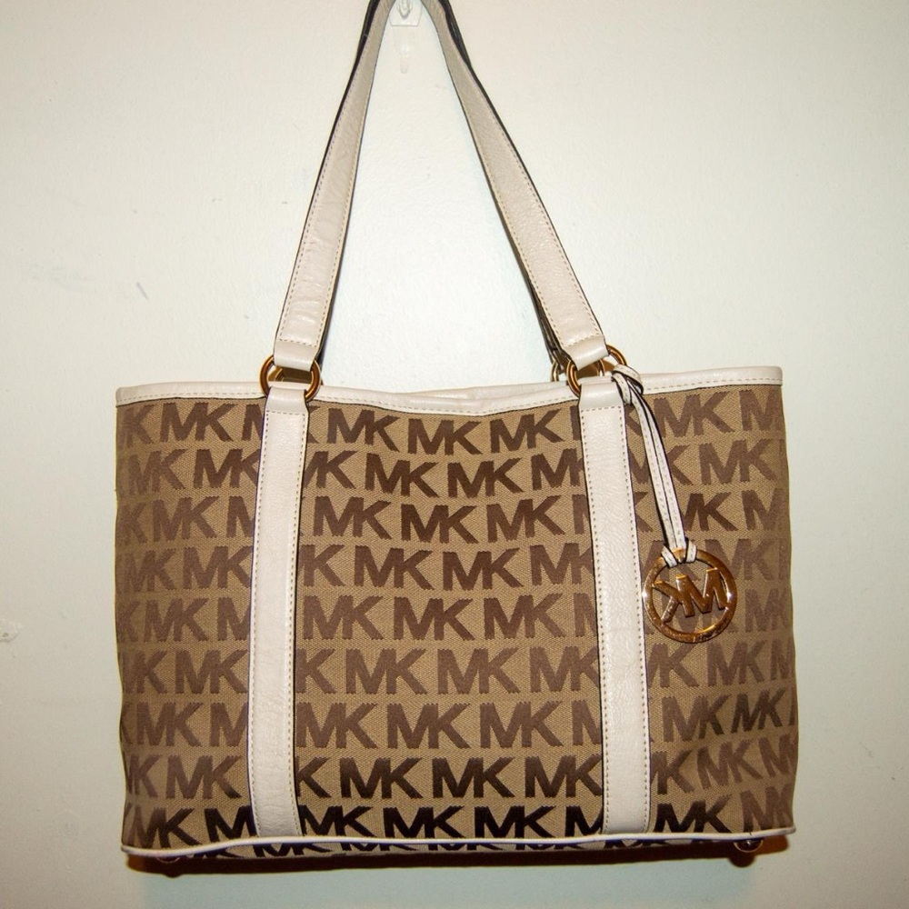micheal kors tote
